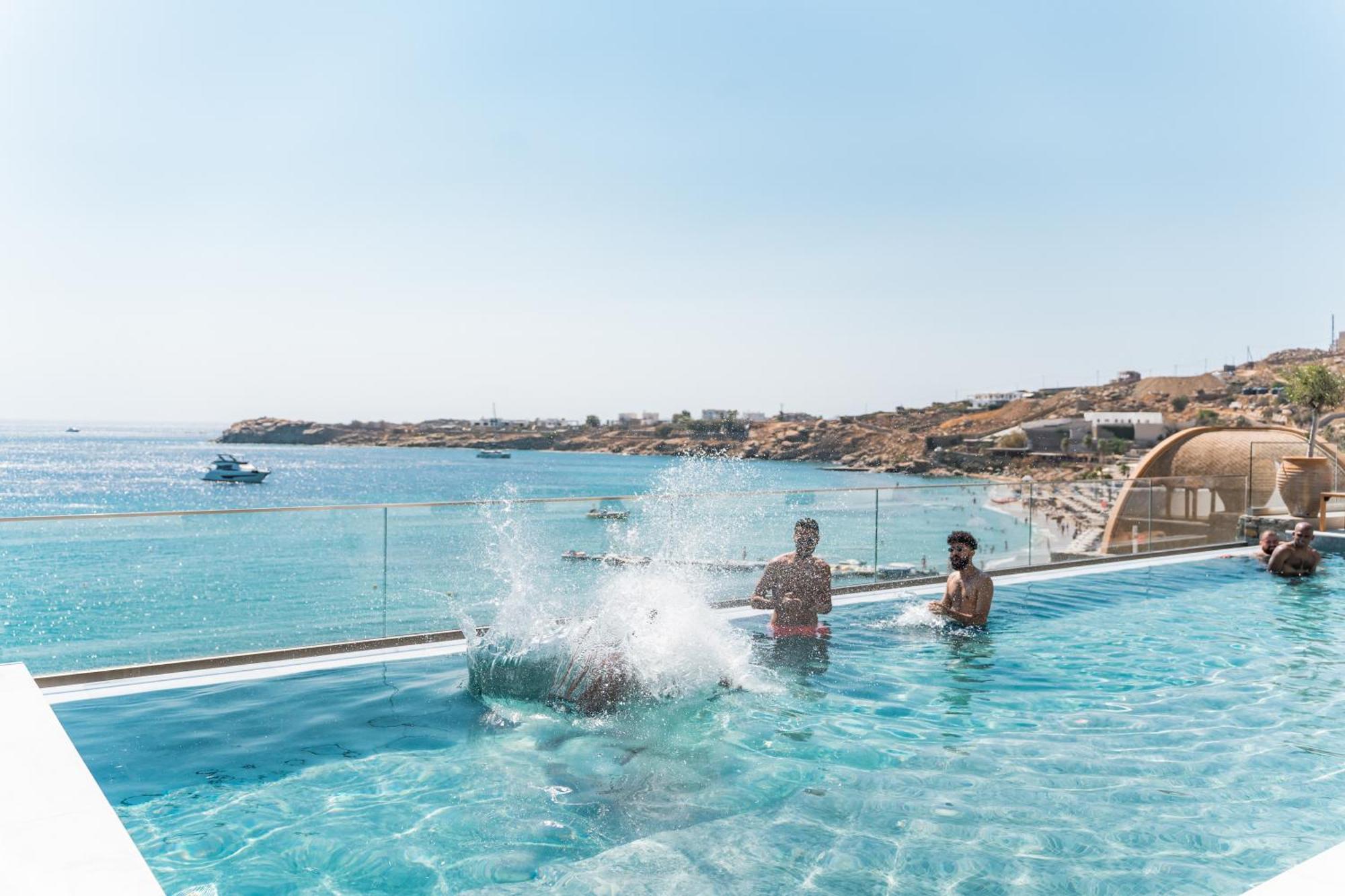 New Paradise Beach Resort - Adults Only Extérieur photo