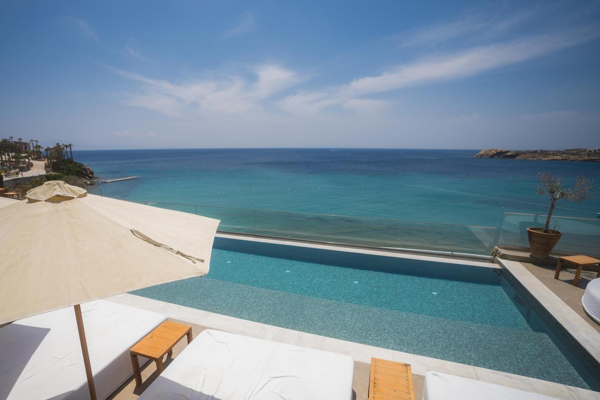 New Paradise Beach Resort - Adults Only Extérieur photo
