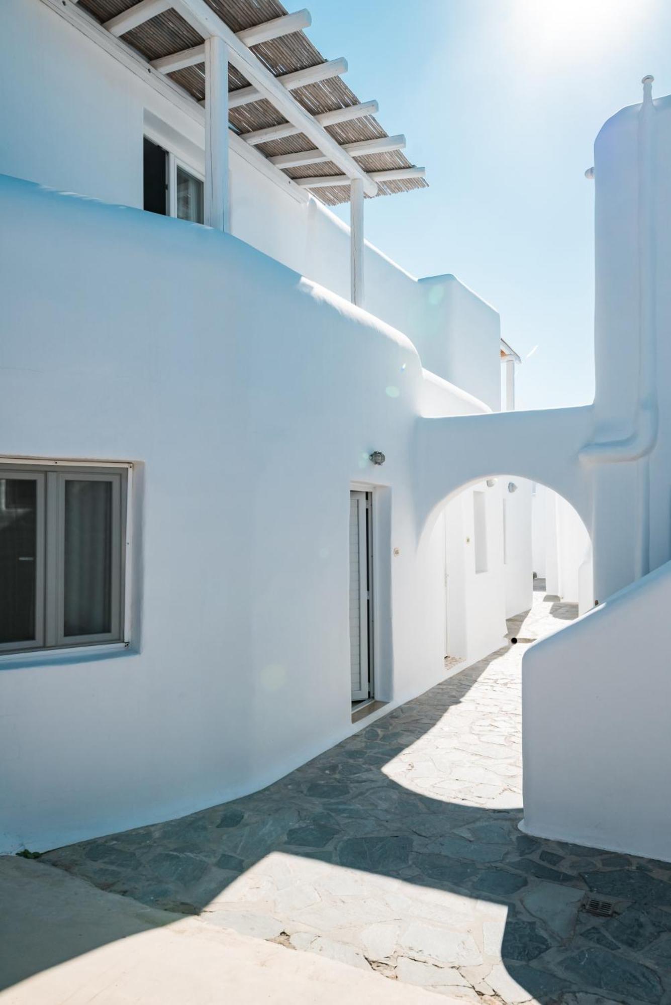 New Paradise Beach Resort - Adults Only Extérieur photo